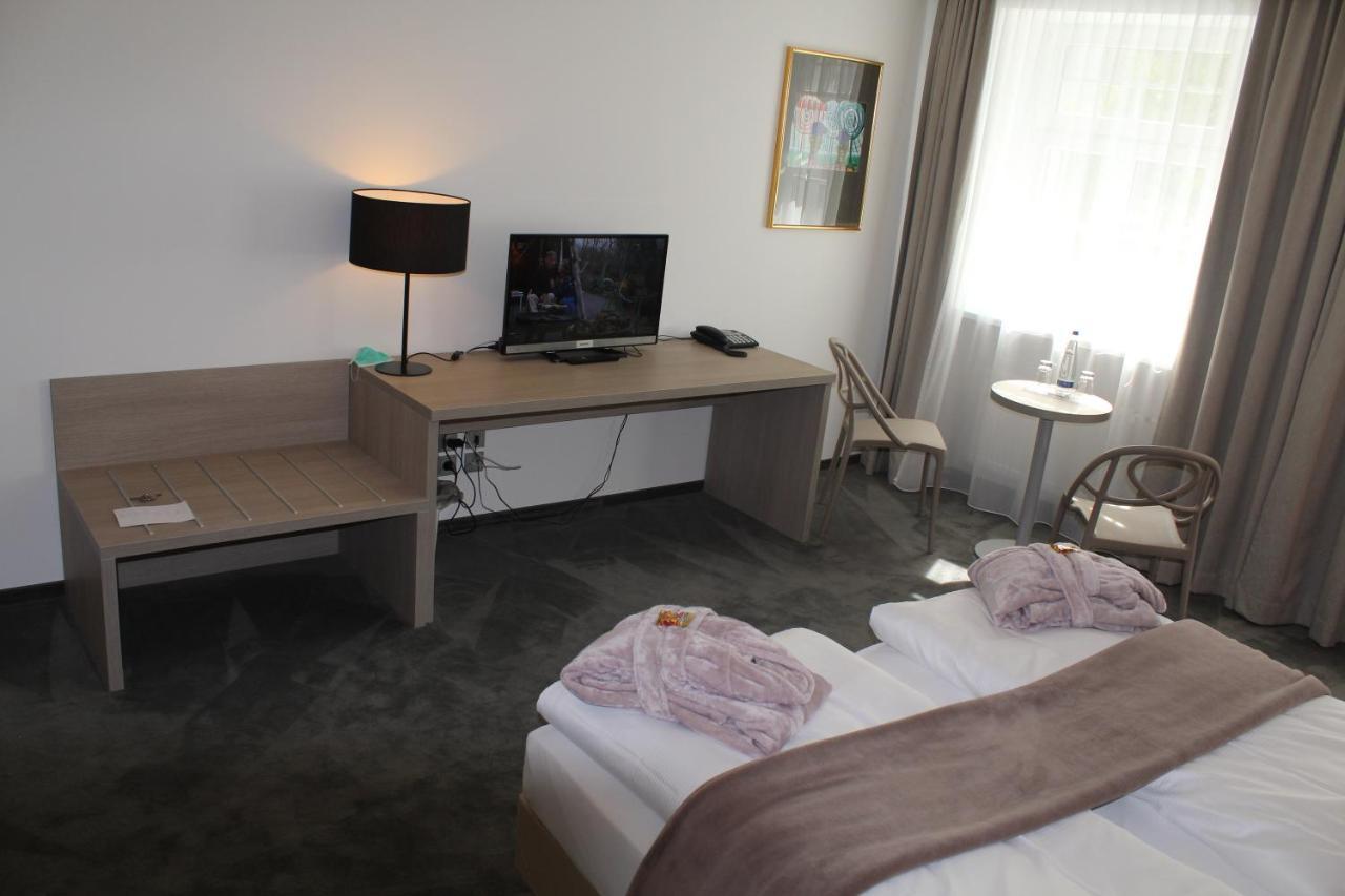 Garni Hotel Schmaus Фихтах Экстерьер фото