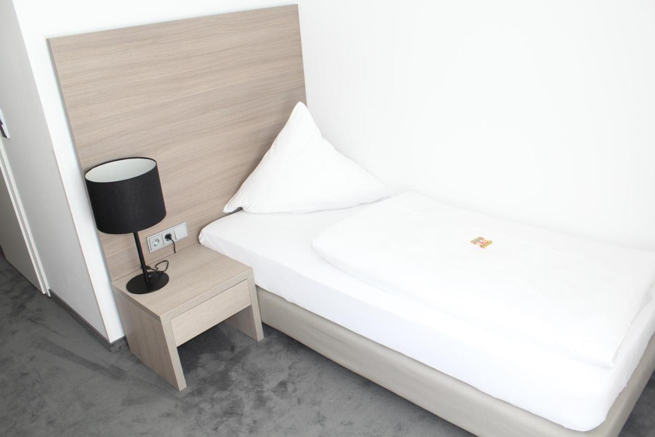 Garni Hotel Schmaus Фихтах Экстерьер фото
